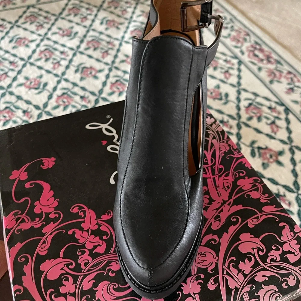 Qupid Heels - Picture 2 of 3